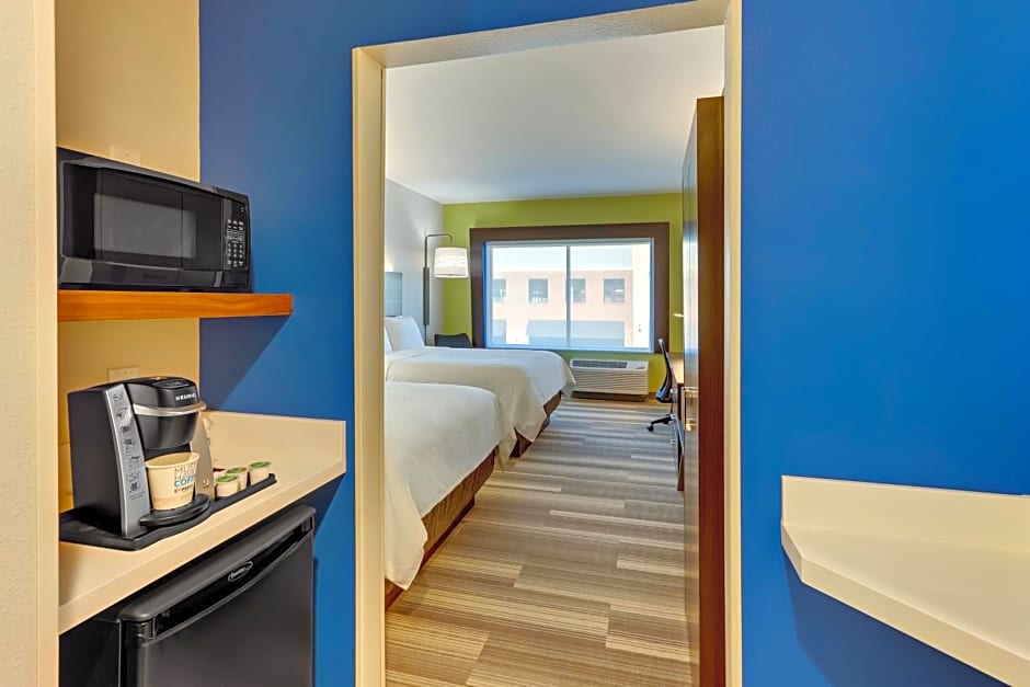 Holiday Inn Express & Suites Winston - Salem SW - Clemmons By IHG