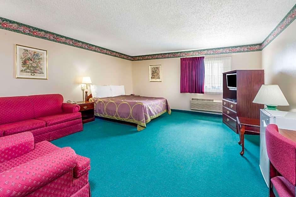 Super 8 by Wyndham Jerseyville