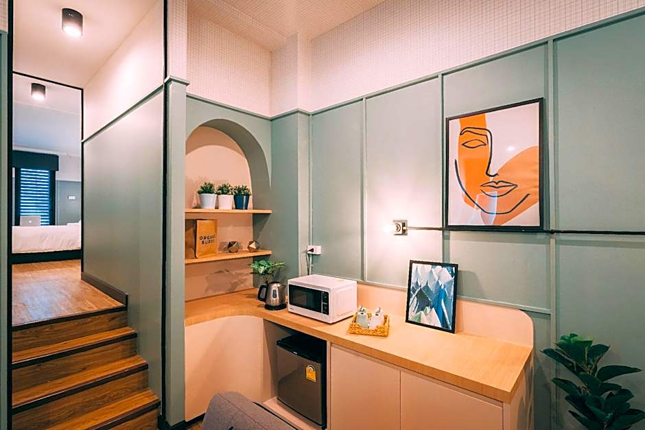 Saffron Hill Bangkok