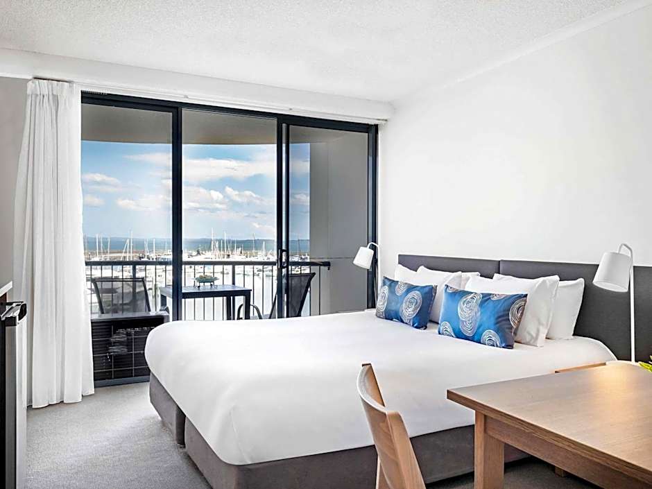Mantra Hervey Bay