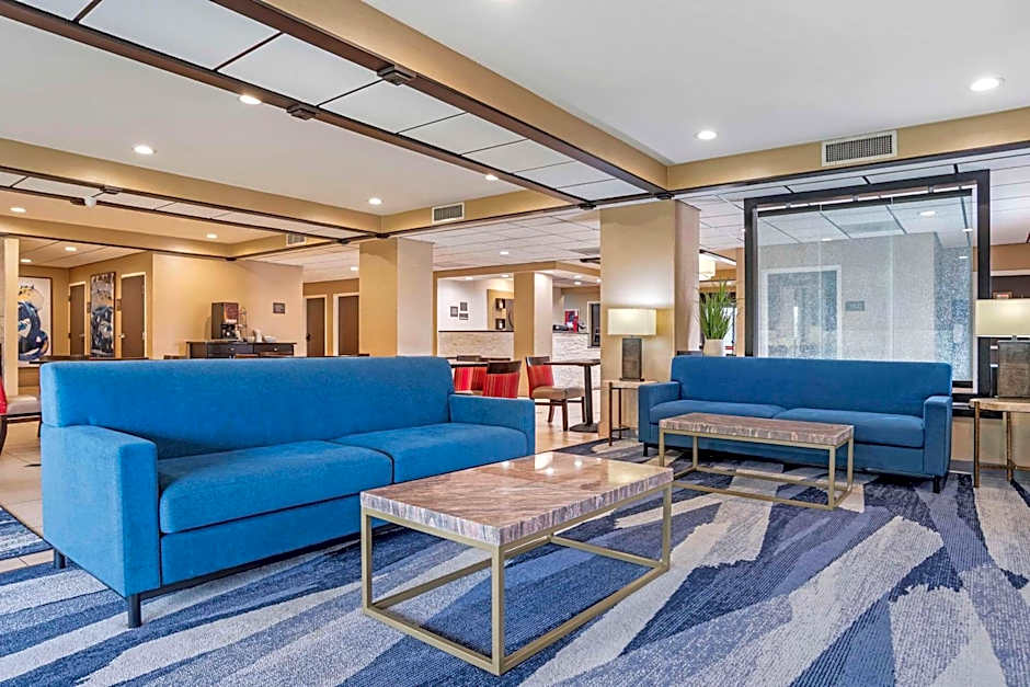 Comfort Inn Opelika - Auburn