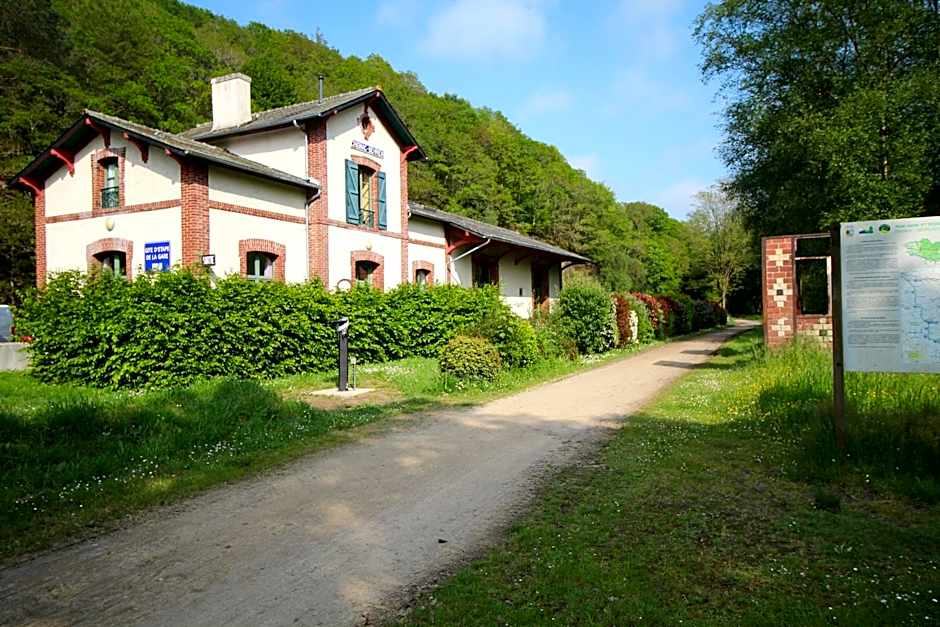 Ostal Scrignac - Gîte d'étape de la Gare