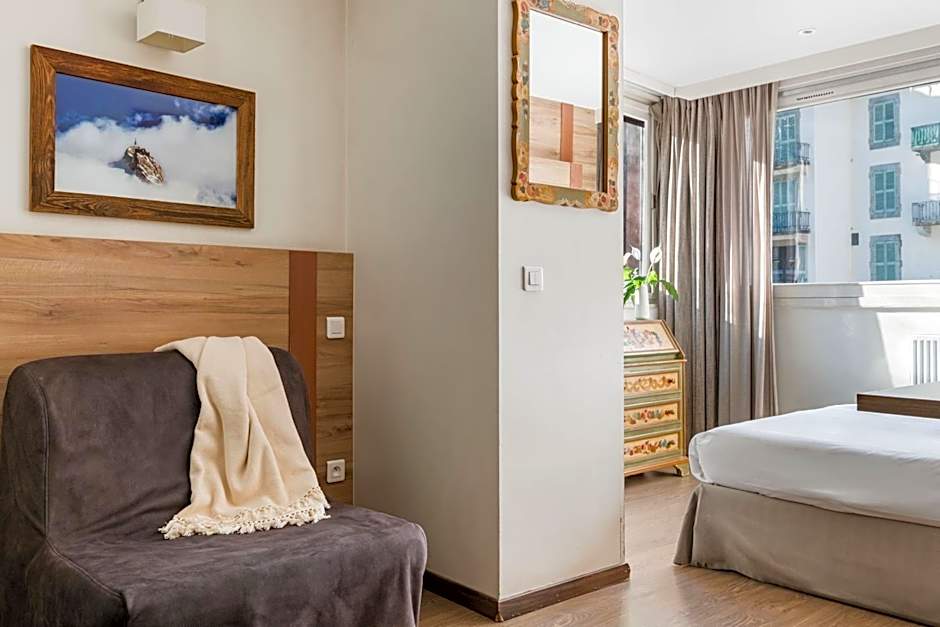 Photo 1 of 9 of Comfort 2 Beds