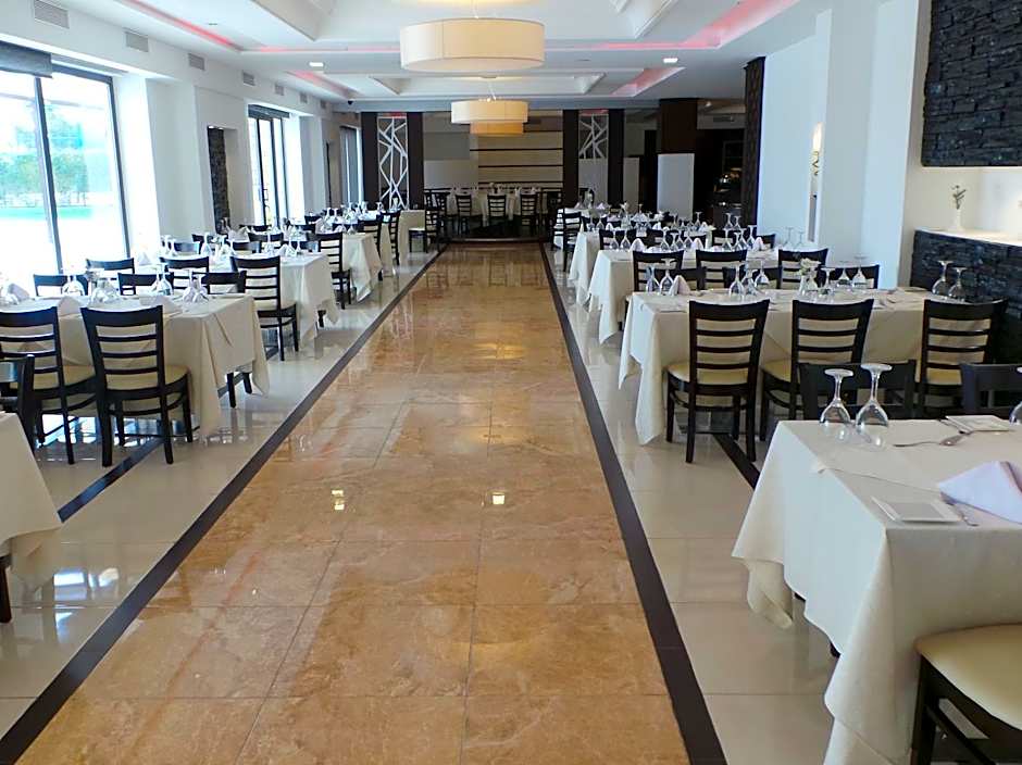 Amman Airport Hotel