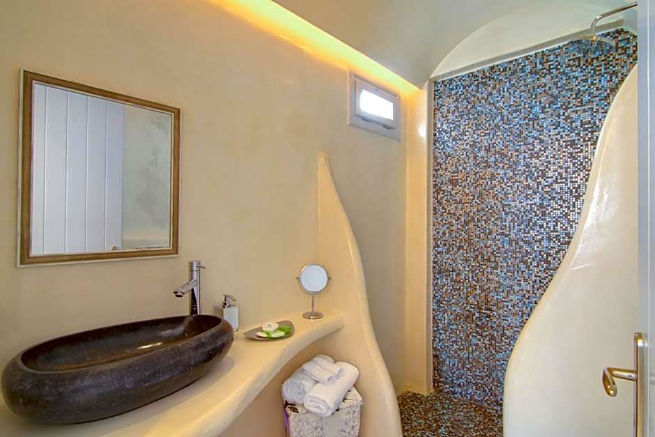 Santorini Secret Premium