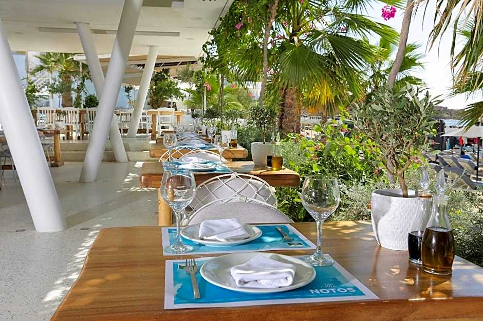 Kosmoplaz Hotel