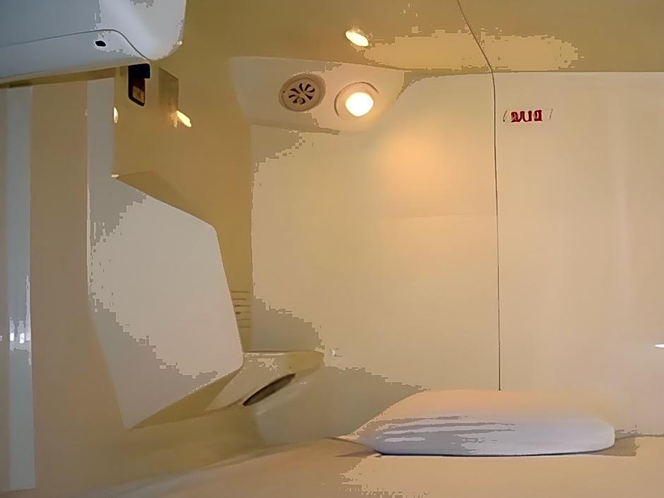 Capsule Inn Otsuka – Men Only