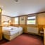 Fortuna Boat Hotel