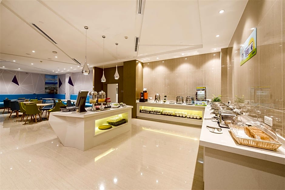 Holiday Inn Express Chengde Downtown By IHG