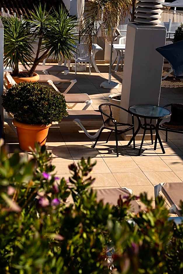 Hotel Puerta del Mar - Adults Recommended