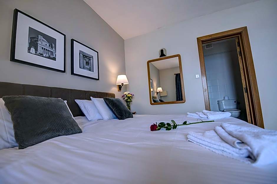 SLIEMA CHALET HOTEL