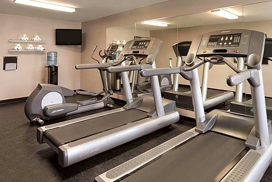Country Inn & Suites by Radisson, Cedar Falls, IA