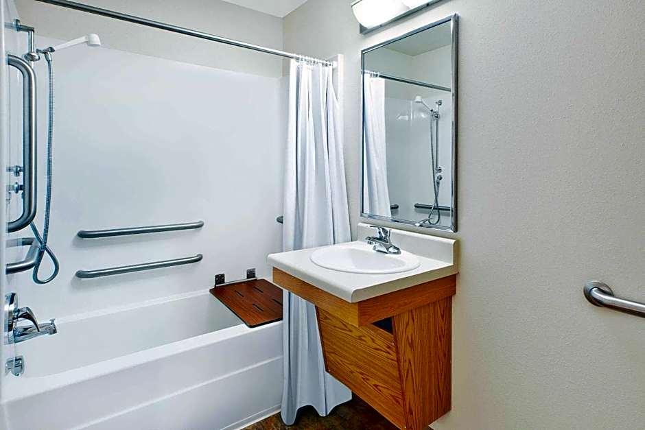 WoodSpring Suites St Louis St Charles