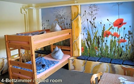 Bed in 4-Bed Dormitory Room