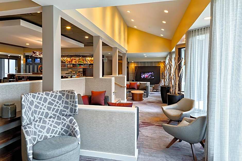 Courtyard by Marriott Cincinnati Blue Ash