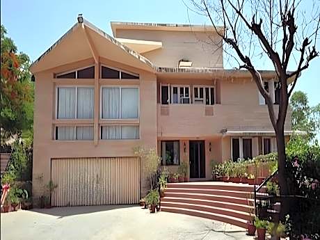 Ambavgarh Retreat