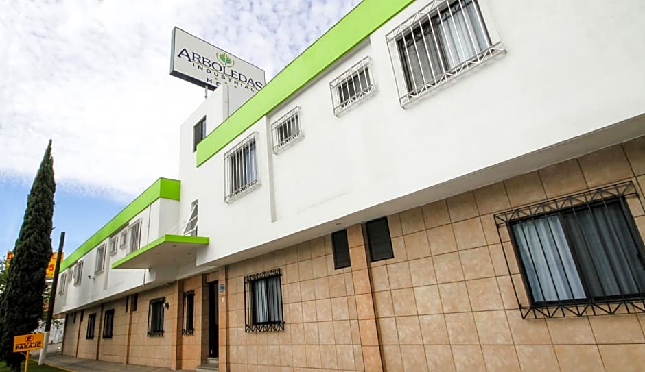 Hotel Arboledas Industrial