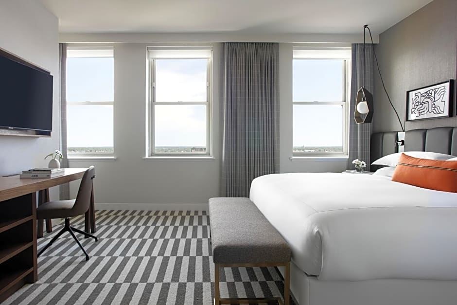 Kimpton Harper Hotel By IHG
