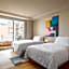 Le Meridien Beach Plaza