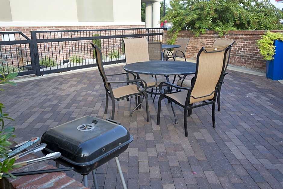 Holiday Inn Express New Albany By IHG