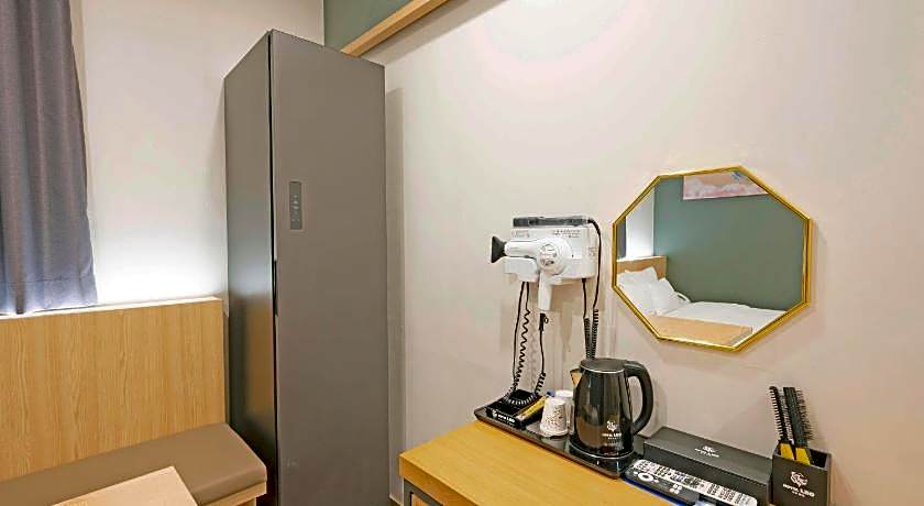 Changwon Palyongdong Hotel Leo