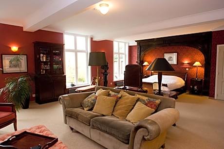 Luxury Suite