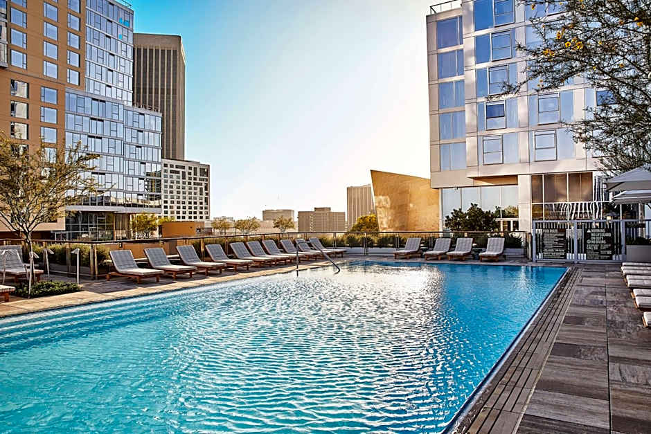 Conrad Los Angeles