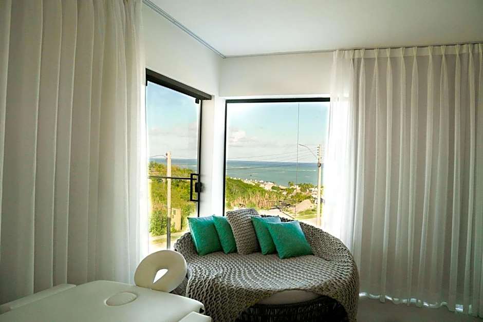 Casa em Milagres/AL | 3 suítes, vista-mar, piscina