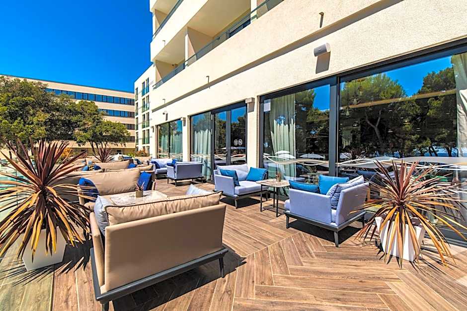 Park Plaza Arena Pula