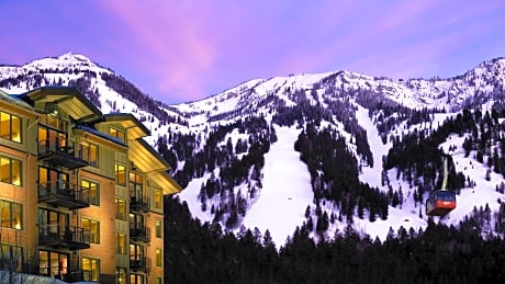 Hotel Terra Jackson Hole, a Noble House Resort