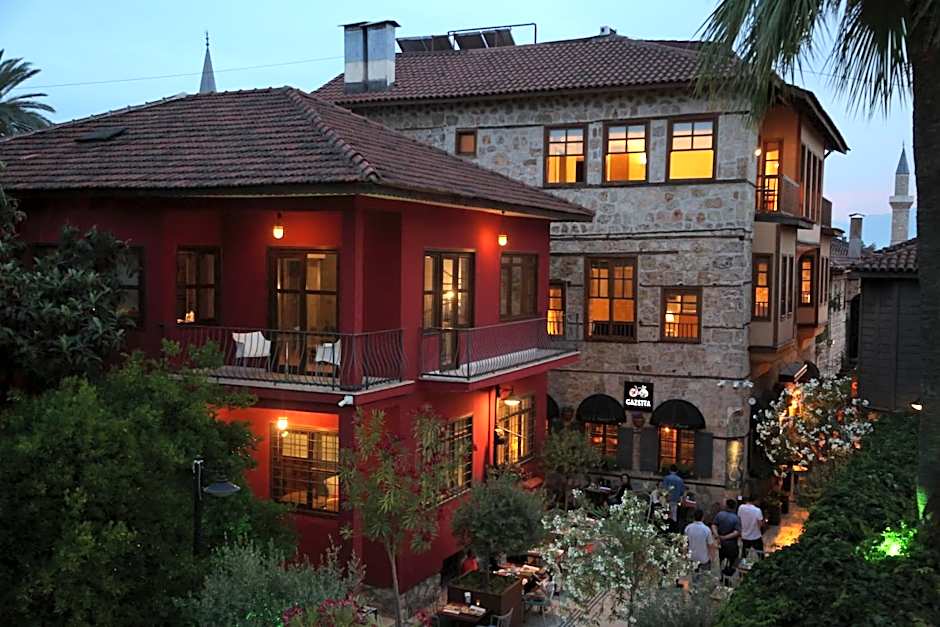 Alp Pasa Gazetta - Special Class