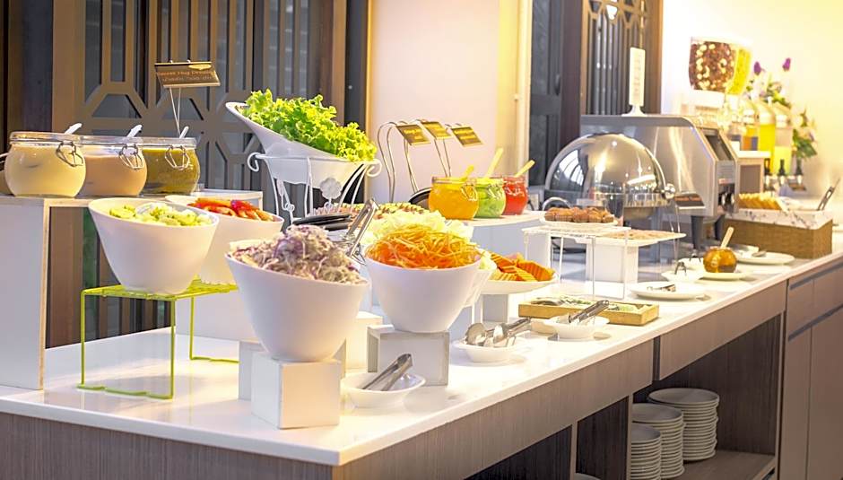 De Hug Hotel And Residence