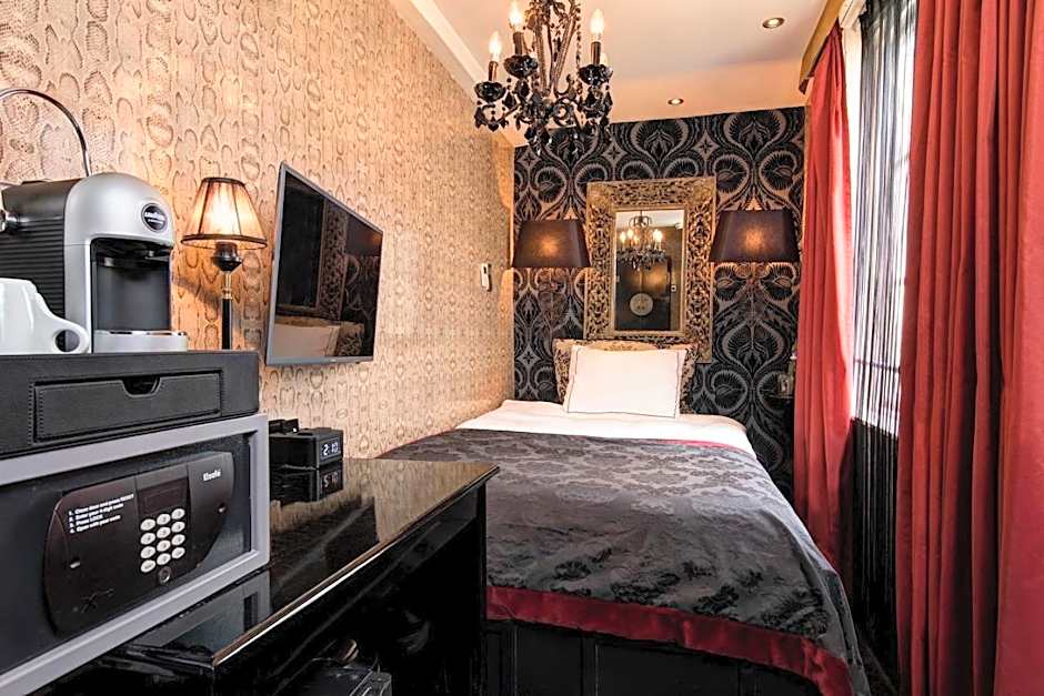 The Pavilions Amsterdam, The Toren