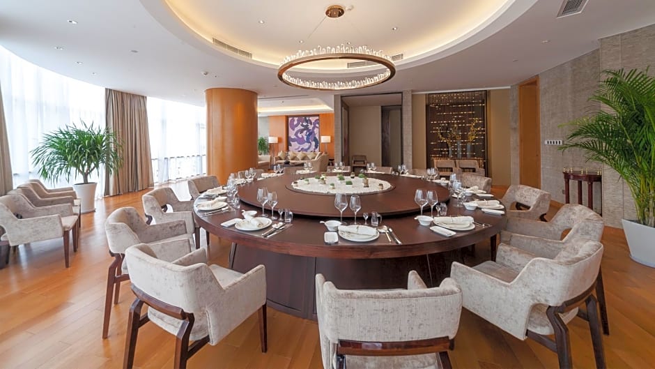 Holiday Inn Nanjing Xuanwu Lake By IHG