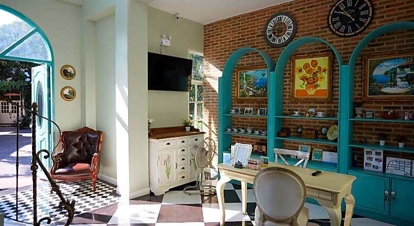 Nai Suan Bed and Breakfast