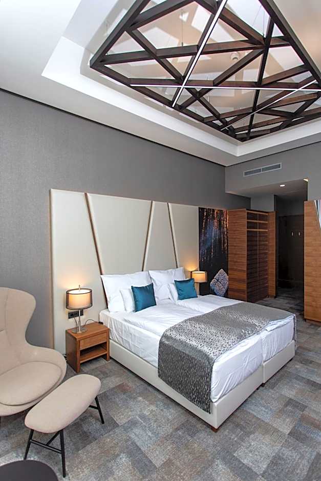 Artis Boutique Hotel