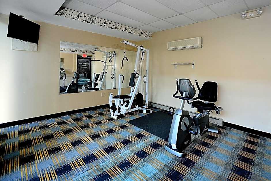 Riverview Inn & Suites