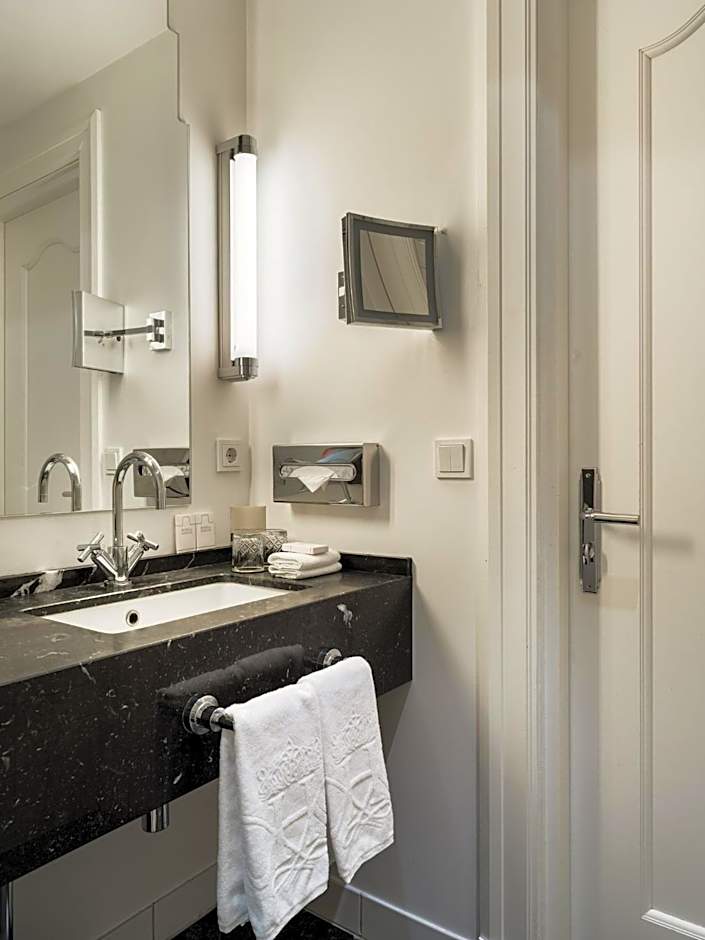 Hotel Borg by Keahotels