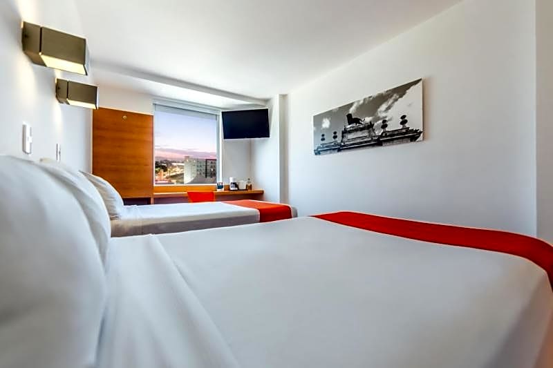 Sleep Inn Leon Antares