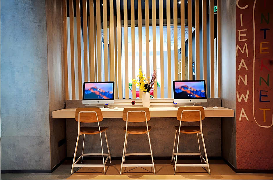 Ibis Lanzhou Train Station Hotel