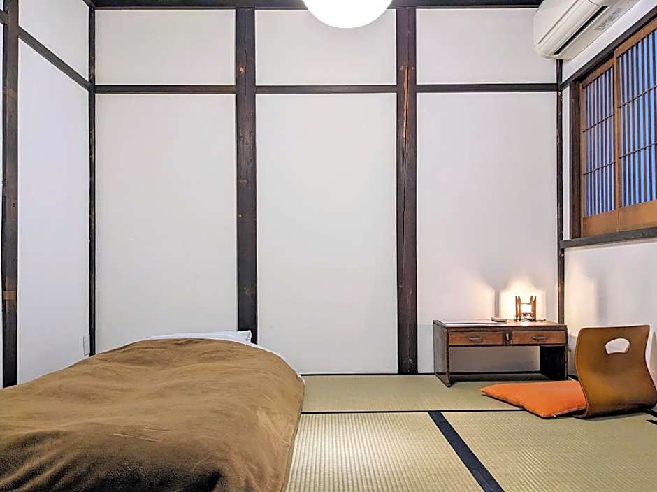 Guesthouse Itoya Kyoto