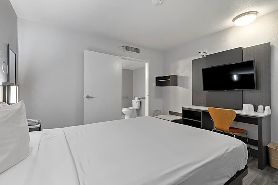 Motel 6-Oceanside, CA