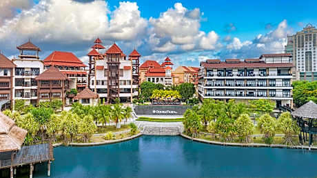 DoubleTree by Hilton Putrajaya Lakeside