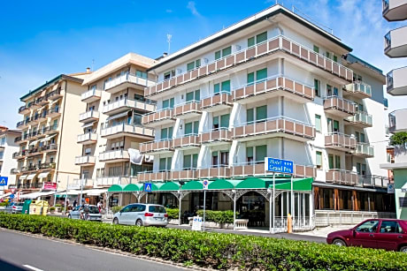 Hotel Grand Prix