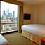 LIC Manhattan View Hotel