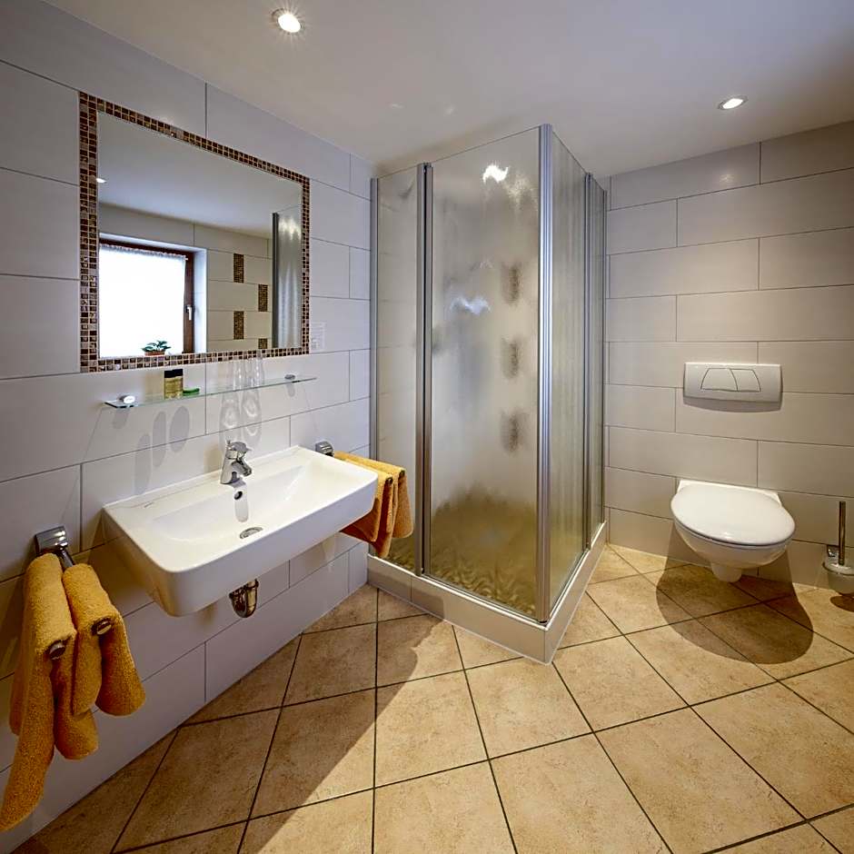 Frühstückspension Gästehaus Zum weissen Rössl