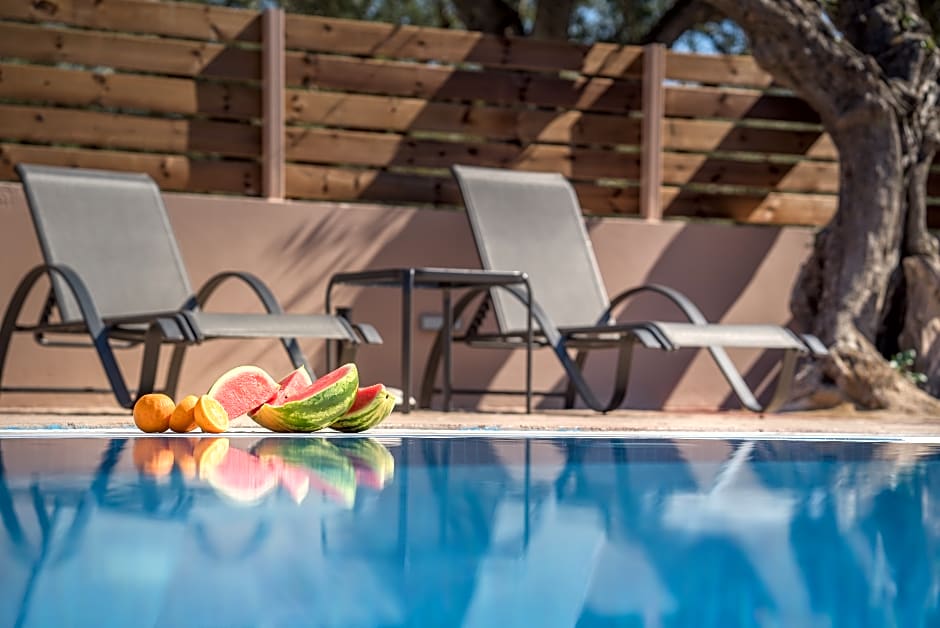 Armonia Studios & Apartments