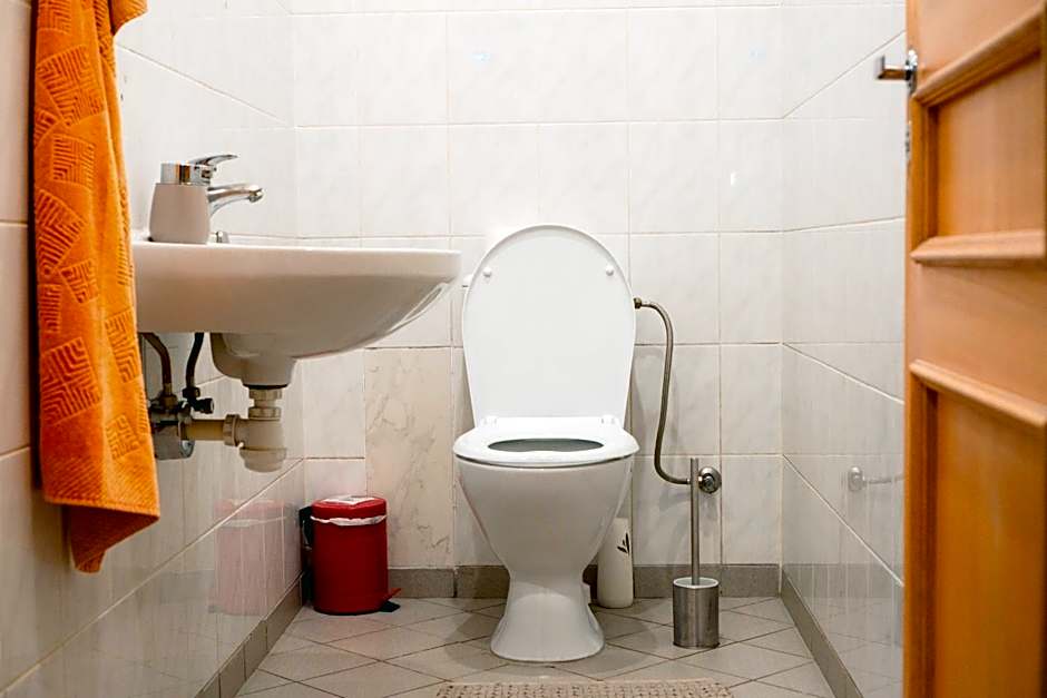 Cinnamon Sally Backpackers Hostel