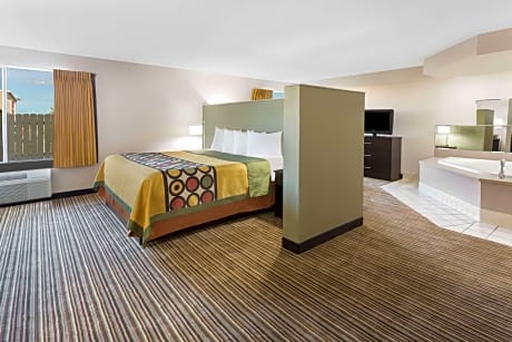 1 King Bed Studio Suite Non-Smoking