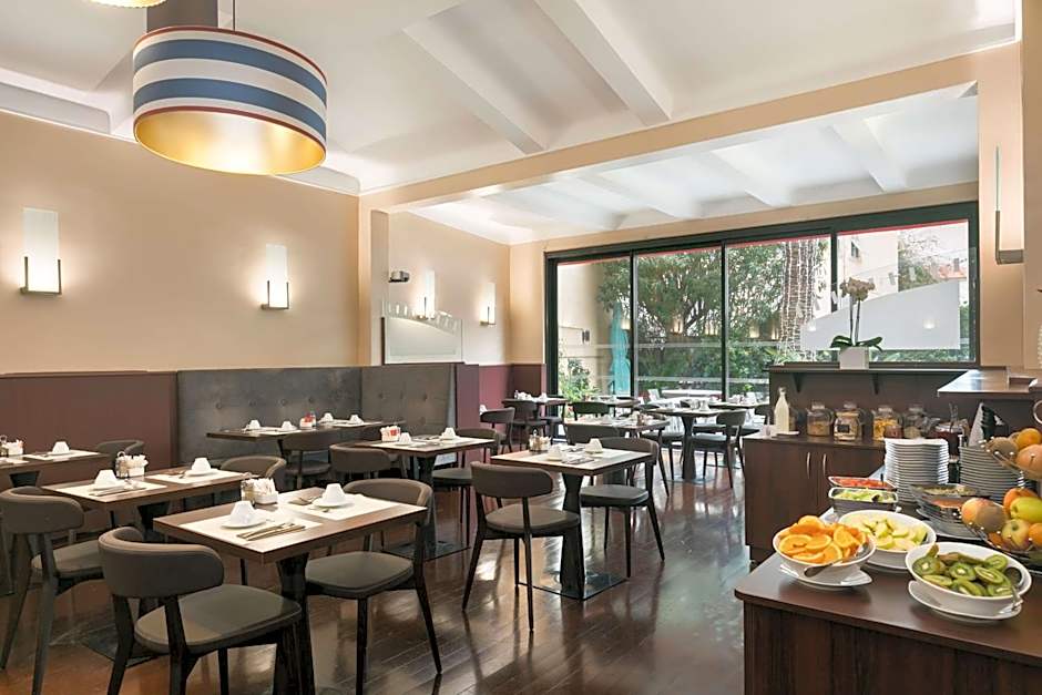 Best Western Plus Hotel Brice Garden